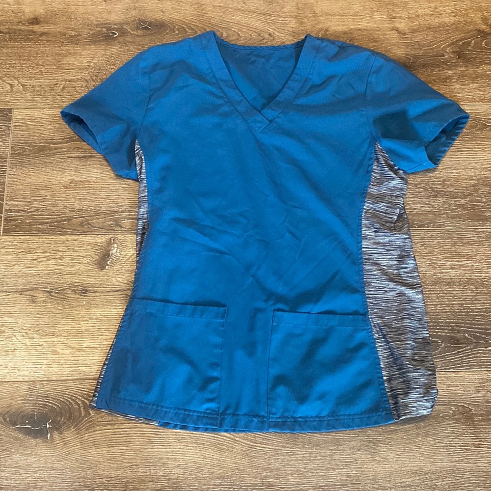 GT Performance scrub top‎ medium